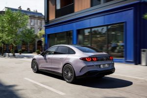 메르세데스-벤츠 전기 C-클래스 세계 최초 공개, WLTP 762km·10분 충전 325km imgi 14 mercedes benz c klasse 400 4matic weltpremiere 2026 9 1400x933 1 19