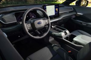 스바루(Subaru), 7인승 3열 전기 SUV '게터웨이' 공개…브랜드 역사상 최강 420마력 imgi 292 2027 subaru getaway 18