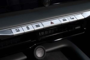 스바루(Subaru), 7인승 3열 전기 SUV '게터웨이' 공개…브랜드 역사상 최강 420마력 imgi 295 2027 subaru getaway 11