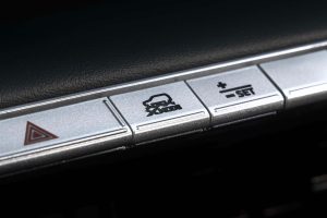 스바루(Subaru), 7인승 3열 전기 SUV '게터웨이' 공개…브랜드 역사상 최강 420마력 imgi 296 2027 subaru getaway 21