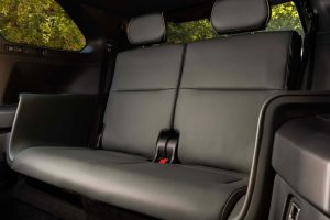 스바루(Subaru), 7인승 3열 전기 SUV '게터웨이' 공개…브랜드 역사상 최강 420마력 imgi 305 2027 subaru getaway 25