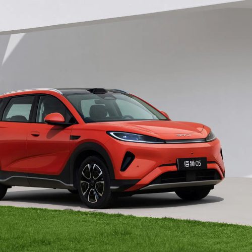 비야디 씨라이언 05, PHEV에 냉장고 넣고 EV엔 9분 충전 얹었다…2100만 원부터 imgi 35 byd sealion 05 launch 48