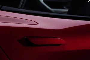 테슬라, 모델 S·X 단종 고별작 '시그니처 에디션' 출시… '럭스 패키지'에 FSD·무료 슈퍼차징까지 imgi 4 red door handles 3