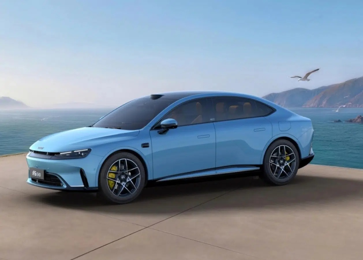 스마트 첫 세단 공개 임박…#6 EHD 실내 스케치 공개 imgi 52 982bf5c4 56c2 41a4 a464 c2023fec4dc0 large 1258x900 1 1