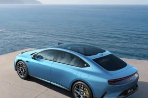 스마트 첫 세단 공개 임박…#6 EHD 실내 스케치 공개 imgi 57 a7191769 fd84 4571 851b 0a4eec540eb2 large 983x900 1 3