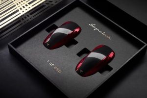 테슬라, 모델 S·X 단종 고별작 '시그니처 에디션' 출시… '럭스 패키지'에 FSD·무료 슈퍼차징까지 imgi 7 signature keyfob 6