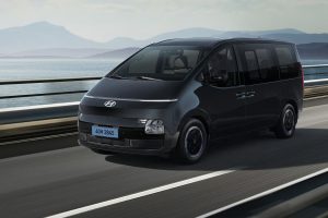 스타리아 일렉트릭, 800V에 듀얼 충전 포트까지…전기 MPV 새 기준 제시 imgi 90 staria electric performance driving performance 7