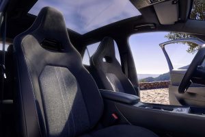 ID.3 네오, 디자인·실내 전면 수정…주행거리 630km까지 늘렸다 11 ID.3 네오, 디자인·실내 전면 수정…주행거리 630km까지 늘렸다 volkswagen id.3 neo 2026 9 11