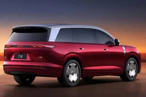사전 예약 열흘 만에 10만 대... BYD 그레이트 탕 인기, 중국 대형 SUV 판이 달라진다 7