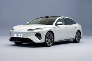 BYD 씰 08, 출시 임박…900km 전기 세단의 실체 3