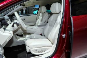 BYD 씰 08, 출시 임박…900km 전기 세단의 실체 7