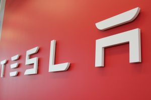 테슬라(Tesla) FSD, 네덜란드서 한 달 만에 1,000만km 돌파…EU 전체 확대 여부 이번 주 판가름 2