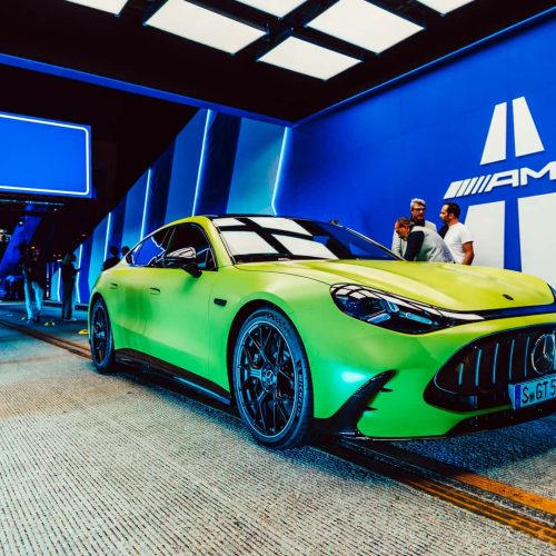 메르세데스-AMG, 처음으로 완전 전동화…GT 4도어 쿠페 세계 최초 공개 6