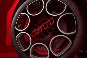 르망서 부활 선언…푸조 E-208 GTi, 전기 핫해치 시장 흔든다 5