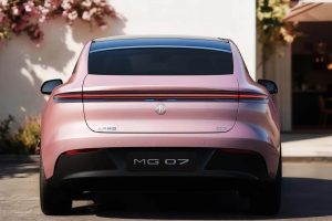 테슬라 FSD 맞설 AI 품었다… MG, 650km 전기 패스트백 'MG 07' 공개 4