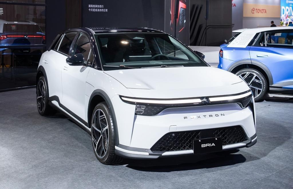 미쓰비시, 폭스콘 손잡고 만든 전기 SUV 'ASX VR-e' 2 미쓰비시, 폭스콘 손잡고 만든 전기 SUV 'ASX VR-e' 2